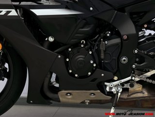 YAMAHA YZF-R1 -GARANTÍA OFICIAL-