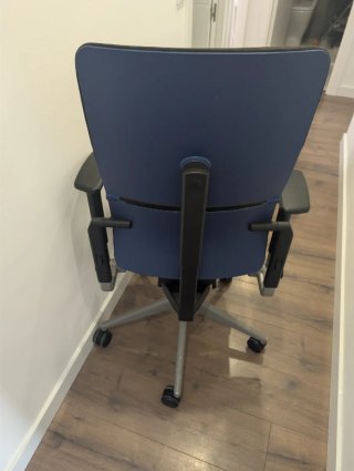 Silla Steelcase Please 2 Negra
