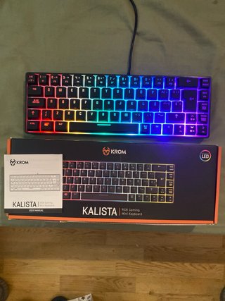 Teclado Krom RGB Gaming Precio Negociable