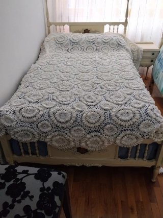 Colcha hilo hecha mano cama d 1,35m blanco