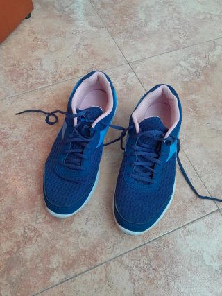 Scarpe da ginnastica corsa da donna Diadora.