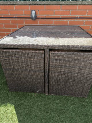 Mesa de jardín