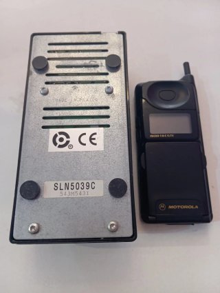 Motorola Micro TAC Elite + 4 Baterías y Cargador