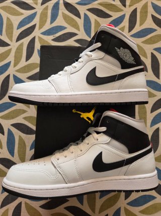 Nike Air Jordan 1 Mid Scarpe da Basket