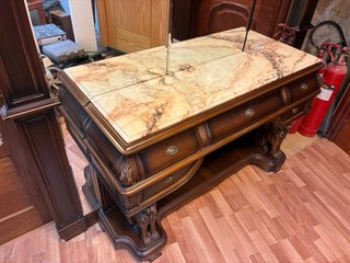 Recibidor madera artesanal amplio clásico