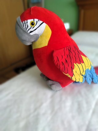 Lote 3 peluches: Oso, Dálmata, Guacamaya