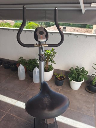 Elíptica y Bicicleta Estática BH Fitness