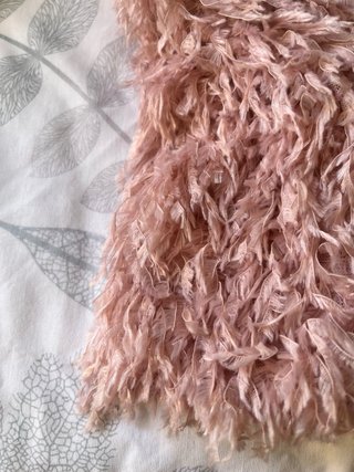 Chaqueta rosa palida peluda entretiempo