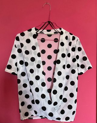 Blusa Zara lunares blanco y negro Talla S