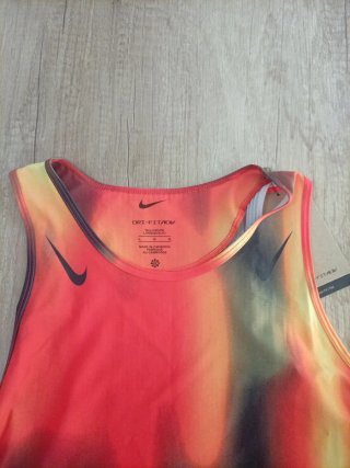 Camiseta Nike Dri-Fit ADV Running Mujer Multicolor