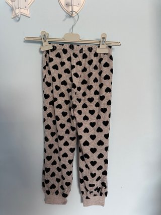 Pijama niña Minnie Mouse rojo y gris