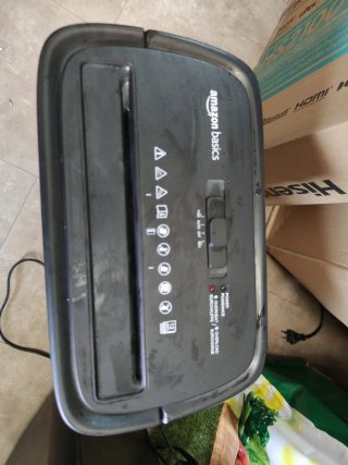 Trituradora Amazon Basics 12 hojas