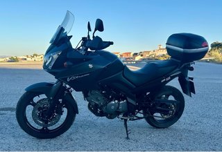 Suzuki V-Strom 650 Negra con ABS