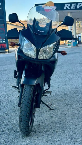 Suzuki V-Strom 650 Negra con ABS