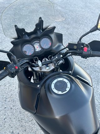 Suzuki V-Strom 650 Negra con ABS