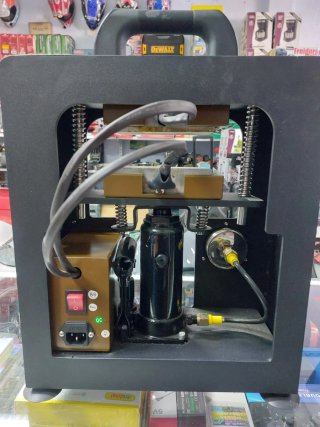 10T Máquina de Prensado en caliente CR2042-1