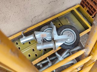 Andamio en garantía