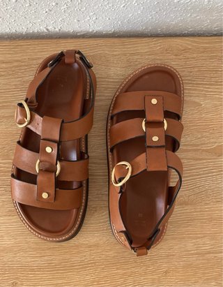 Sandalias de piel Zara Marrón T.38