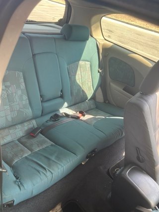 Nissan Almera 2001
