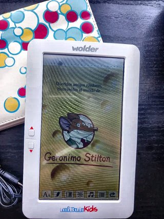 Wolder miBuk Kids Ebook con Cargador