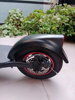 2 Patinetes Eléctricos Cecotec Bongo D40 XL