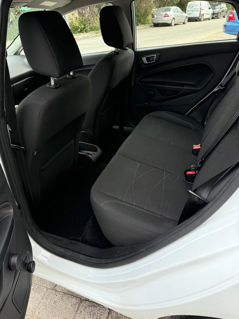 Ford Fiesta 2017, foto 4