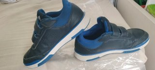 Zapatillas Adidas niño azul y blanco