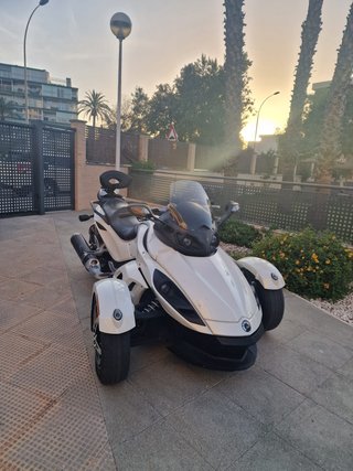 Can-am Spyder Rotax 990 Trike Blanco