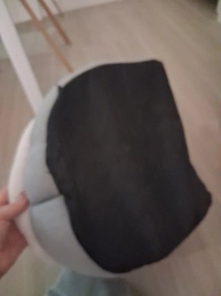Casita para gato gris y blanco