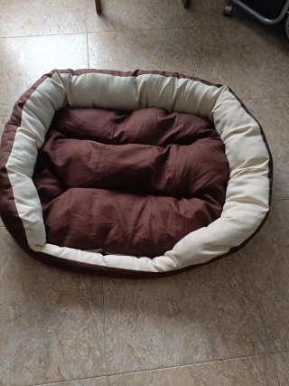 Cama para perro/gato beige y marrón