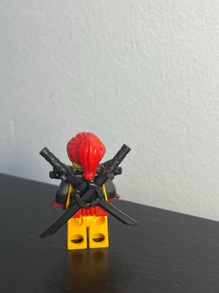 Minifigura Lego Ninjago Skylor Ámbar