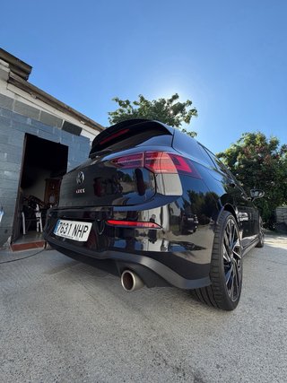 Volkswagen Golf 2021