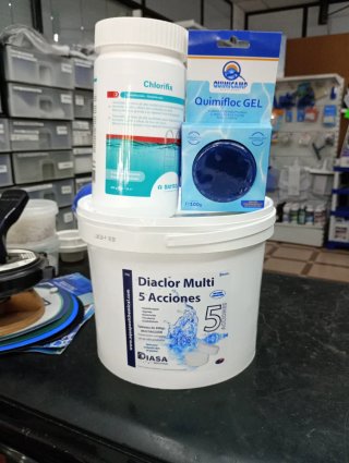 Lote productos piscina Chlorifix, Quimifloc, Diacl