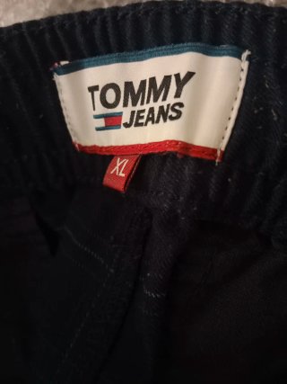 Pantalones Tommy Jeans a cuadros
