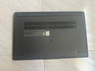 Portátil Lenovo IdeaPad Slim 3 15IAH8 Gris