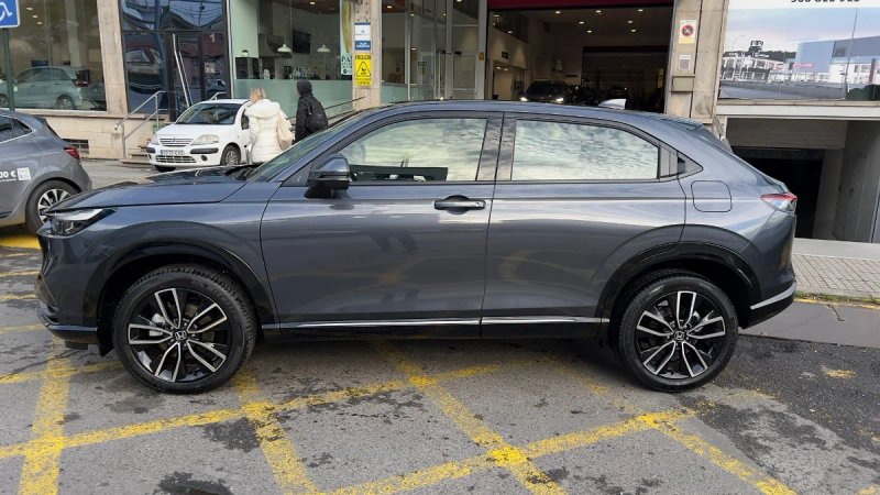 Honda HR-V 2025 - foto 1
