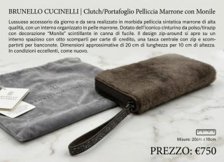 Pochette in pelliccia marrone con monile