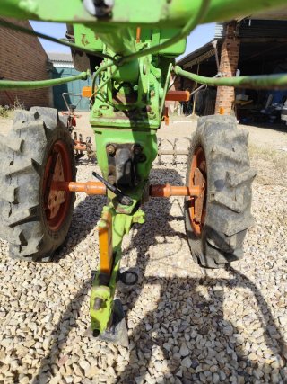 Motocultor