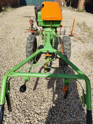 Motocultor