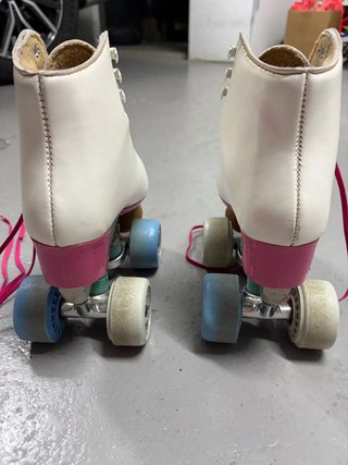 Patines 4 ruedas blancos y rosas