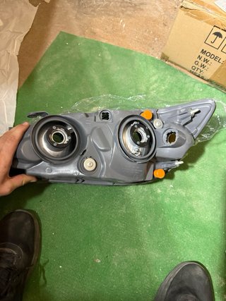 Faro Delantero Derecho Lexus LS200/Altezza RS200