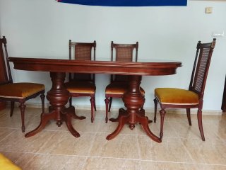 Juego de comedor madera y rejilla