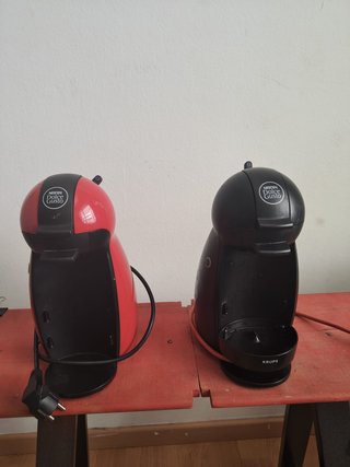 2 Cafeteras Dolce Gusto (Rojo y Negro)