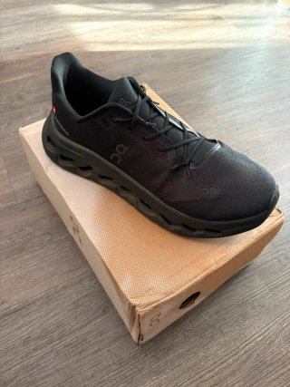 On Running Cloudtilt Black Talla 40