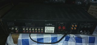 Amplificador Grundig Finearts V11 Alta Gama