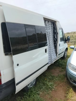 Ford E-Transit 2001