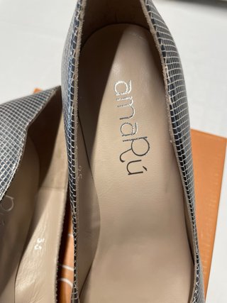 Zapatos Salón Amarú Talla 36
