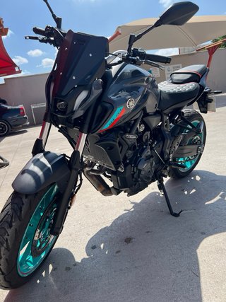 Yamaha MT-07 2024 Gris