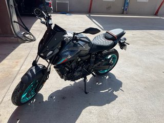 Yamaha MT-07 2024 Gris