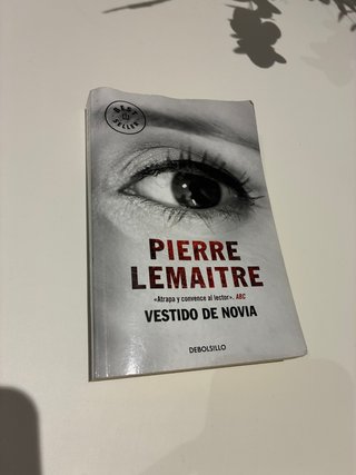 Pierre Lemaitre – Vestido de novia